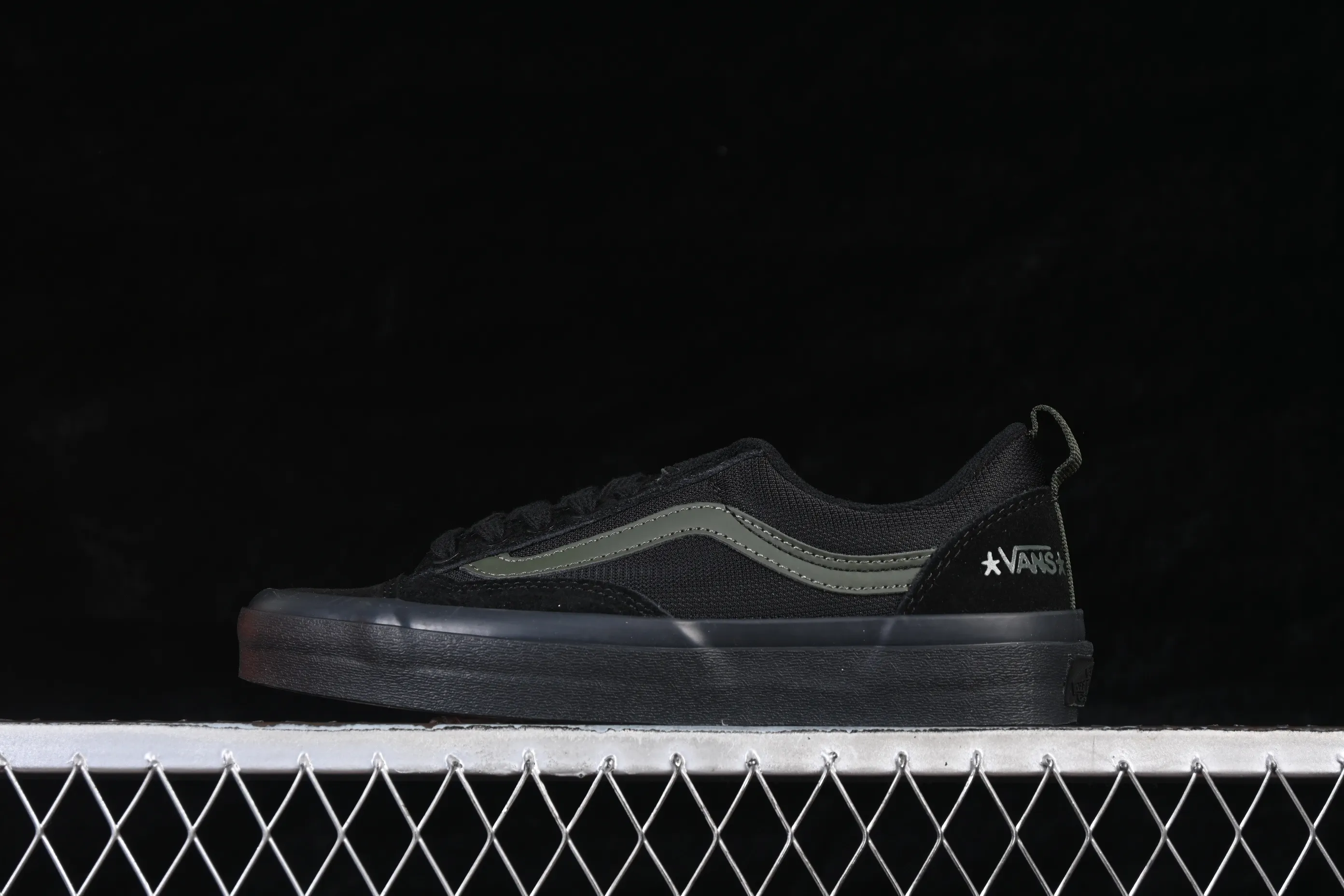 All categories Vans Vans series Vans Low Vans low-top Vans Skate Skool Vans low-top casual sports skateboard shoes VN000D5RNLX